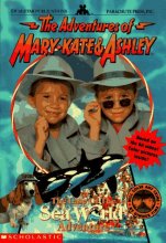 Cover art for The Case of the Sea World Adventure (The Adventures of Mary Kate and Ashley)