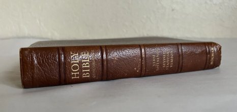 Cover art for Holy Bible RSV Holman Verse Reference Jewel Edition Brown Calfskin