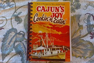 Cover art for Cajun's joy cookin' 'n eatin': Recipes
