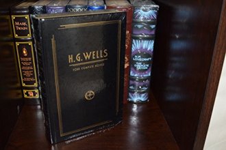 Cover art for H. G. Wells: Four Complete Novels (The Time Machine, The Island of Dr. Moreau, The Invisible Man, The War of the Worlds)