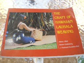 Cover art for The Craft of Hawaiian Lauhala Weaving
