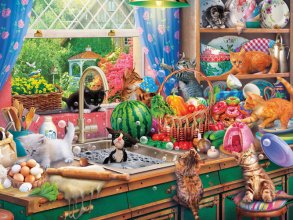 Cover art for Paws Gone Wild Kitchen Capers Puzzle - 550Piece