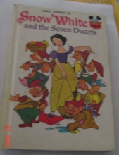 Cover art for Snow White & the Seven Dwarfs (Disney's Wonderful World of Reading)