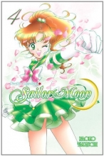 Cover art for Sailor Moon 4