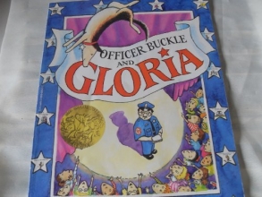 Cover art for Officer Buckle and Gloria