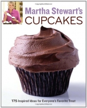 Cover art for Martha Stewart's Cupcakes: 175 Inspired Ideas for Everyone's Favorite Treat