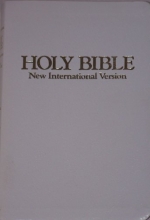 Cover art for Holy Bible, New International Version: Gift Bible, Leather-Look, White