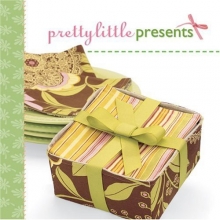 Cover art for Pretty Little Presents (Pretty Little Series)