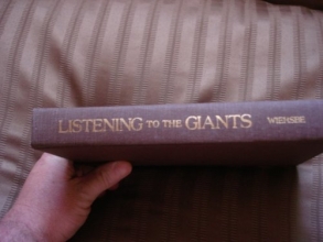 Cover art for Listening to the Giants: A Guide to Good Reading and Great Preaching (ISBN: 0801096189 / 0-8010-9618-9)
