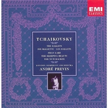Cover art for Tchaikovsky: The Ballets (Swan Lake / The Sleeping Beauty / The Nutcraker)