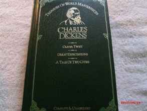 Cover art for Treasury of World Masterpieces: Oliver Twist, Great Expectations, A Tale of Two Cities