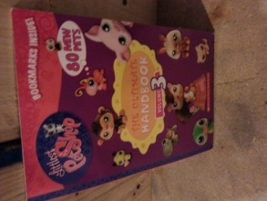 Cover art for The Ultimate Handbook Volume 3 Littlest Pet Shop Bookmarks Inside