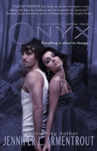 Cover art for Onyx (Lux)