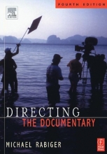 Cover art for Directing the Documentary (Portuguese and English Edition)