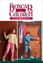 Cover art for Mystery Behind the Wall (Boxcar Children #17)