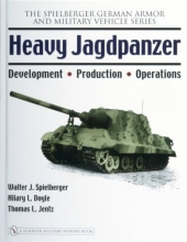 Cover art for Heavy Jagdpanzer: Development - Production - Operations (Spielberger German Armor and Military Vehicle)