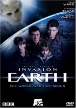 Cover art for Invasion Earth - The World War Has Begun
