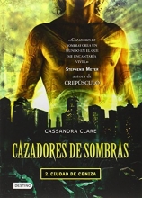 Cover art for Ciudad de Ceniza (Cazadores de Sombras) (Spanish Edition)