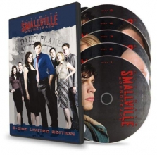 Cover art for Ultimate Smallville Soundtrack 5 CD Box Set :Remy Zero, Evanescence, Staind, Avril Lavigne, Papa Roach, One Republic, A.F.I., Red Hot Chili Peppers, N.E.R.D., Hoobastank, Sum 41, Lifehouse, The All-American Rejects and dozens of others.