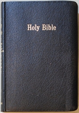 Cover art for A Reader's Guide to the Holy Bible King James Version