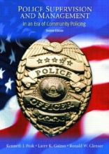 Cover art for Police Supervision and Management: In An Era of Community Policing (2nd Edition)
