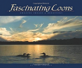Cover art for Fascinating Loons: Amazing Images and Behaviors (Wildlife Appreciation)