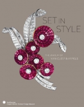 Cover art for Set in Style: The Jewelry of Van Cleef & Arpels