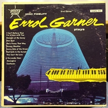Cover art for Erroll Garner Errol Garner Plays vinyl record