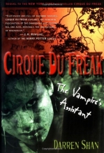 Cover art for Cirque Du Freak #2: The Vampire's Assistant: Book 2 in the Saga of Darren Shan (Cirque Du Freak: Saga of Darren Shan)