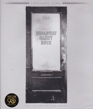 Cover art for Broadway Danny Rose [Blu-ray]