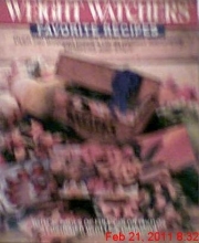 Cover art for Weight Watchers' Favorite Recipes (Plume)